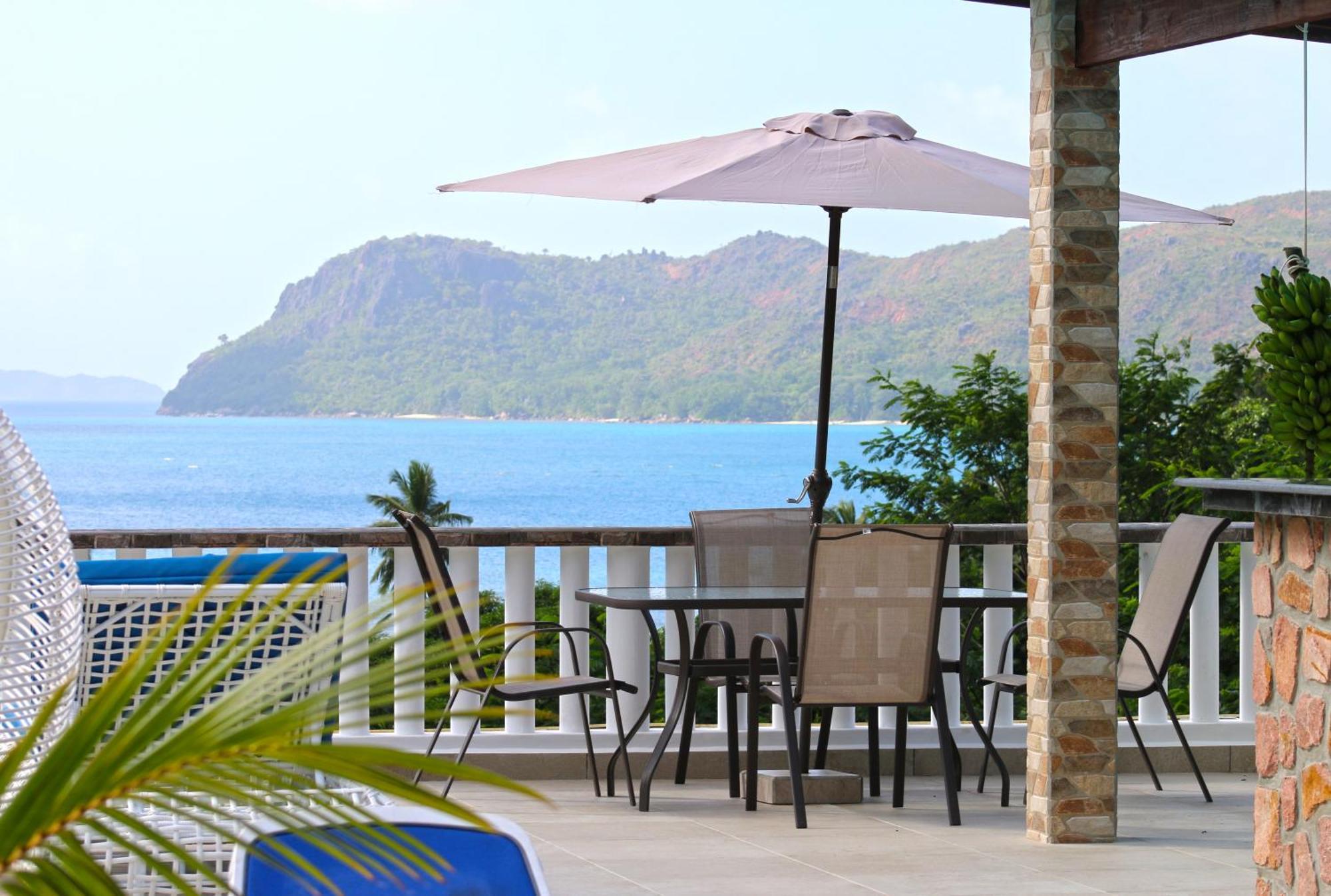 Ocean Blue Bay Apartment Anse Volbert Village Exterior foto