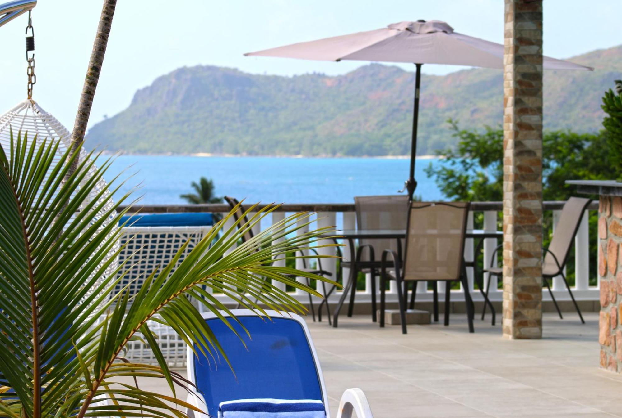 Ocean Blue Bay Apartment Anse Volbert Village Exterior foto